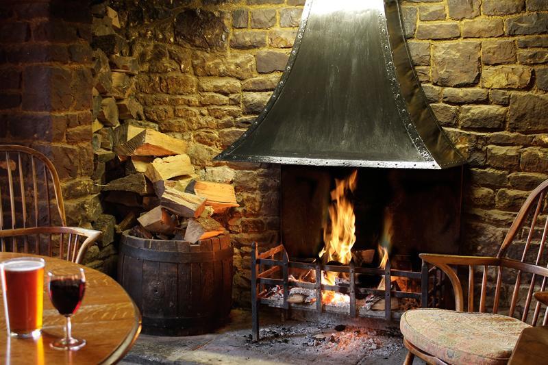 The Anchor Inn Торнбъри Екстериор снимка